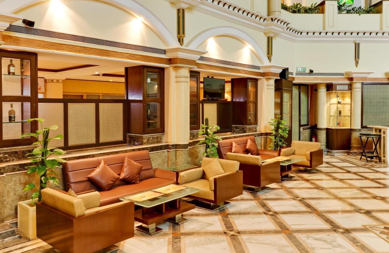 Hotel The Suryaa New Delhi